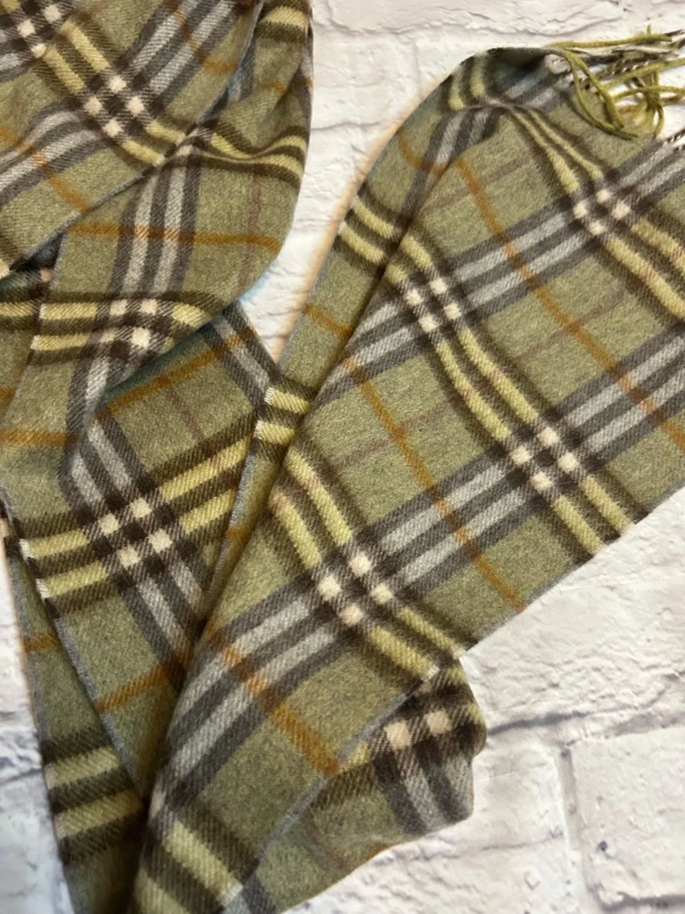 Burberry classic plaid